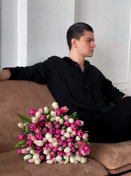 Букет из тюльпанов "Заряд энергии" - купить цветы и аксессуары в интернет-магазине Дом цветов